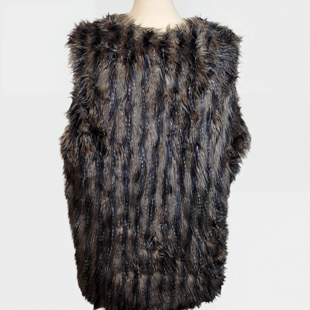 Chico's Chocolate Brown Size 3 Faux Fur Vest Cosplay Mob Wife Soft Funky Boho